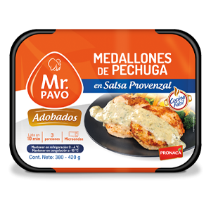 Medallones de pechuga en salsa provensal